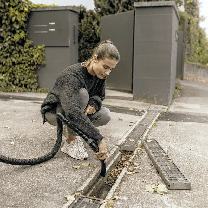 Karcher -WD 4 1000 W Tank 20 L Cable 5.0m Suction Hose 2.2 m
