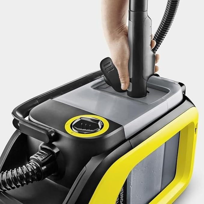 Karcher SE 3/18 Compact Battery Spray Extraction Cleaner Cordless Carpet Cleaner with 18V Battery 3L Tank Capacity