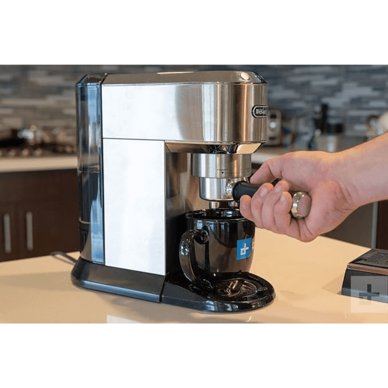 DeLonghi coffe Machine expresso EC 685.M